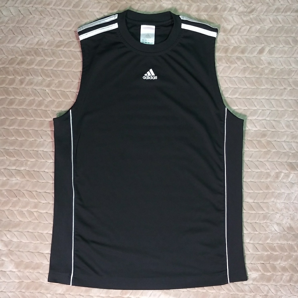 Adidas Kids Climalite No Sleeve Shirt Size. Medium